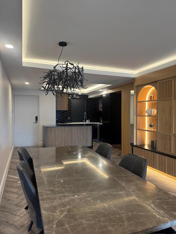 2 Bedroom Property for Sale in Sea Point Western Cape